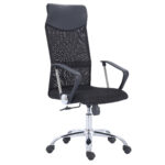 Sillón giratorio regulable en altura Coach.  Mecanismo basculante. Apoyabrazos. Tejido símil piel. Medidas: 64 x 64 x 114 - 122 cm.