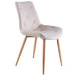 Silla comedor tapizada. Estructura metálica imitación roble. Tapizada en tejido beige. Medidas: 53 x 61 x 85 cm.