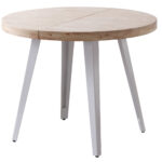 Tapa extensible en madera de roble. Patas metálicas color blanco. Extensible a 140 o 180 cm. Medidas: 100 - 140 - 180 x 100 x 76 cm.