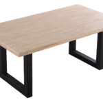 Tapa en madera de roble. Patas metálicas color negro. Medidas: 180 x 100 x 76 cm.