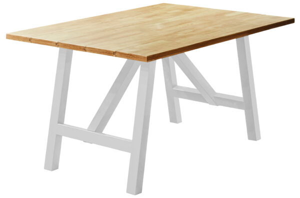 Mesa de comedor fija diseño industrial. Tapa en madera maciza con acabado en chapa de roble color nordish. Estructura metálica color blanco. Medidas: 160 x 100 x 76 cm.