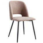 Silla de comedor tapizada. Tejido beige. Patas metálicas color negro. Medidas: 58 x 50 x 86 cm.