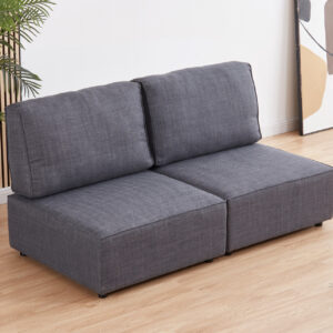 Sofá modular 2 plazas sin brazos. Tapizado en tejido gris. Medidas: 180 x 93 x 93 cm.  Si necesitas otra medida o disposición puedes componerla mediante nuestros módulos independientes. Módulo con respaldo y brazo. Módulo con respaldo sin brazo. Módulo puff para chaiselongue.